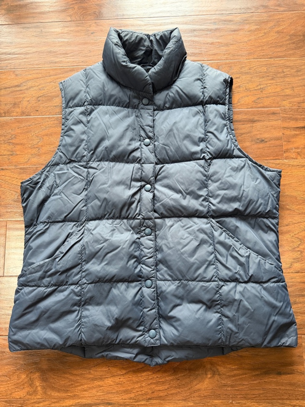 Lands' End Women's Quilted Puffer Vest in Navy - Large